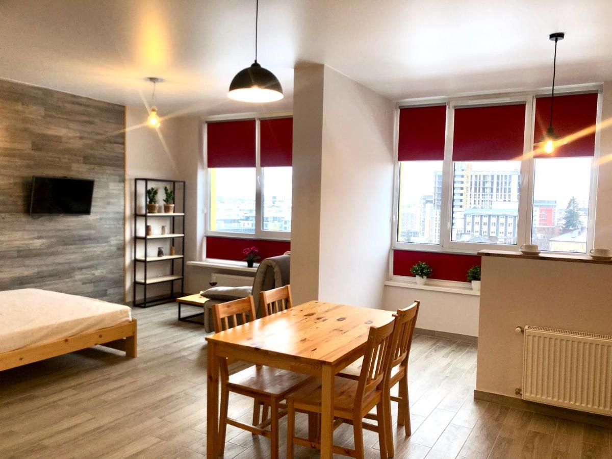 Osapart Beautiful Apartment In A Complex Semycvit Lviv Exterior photo