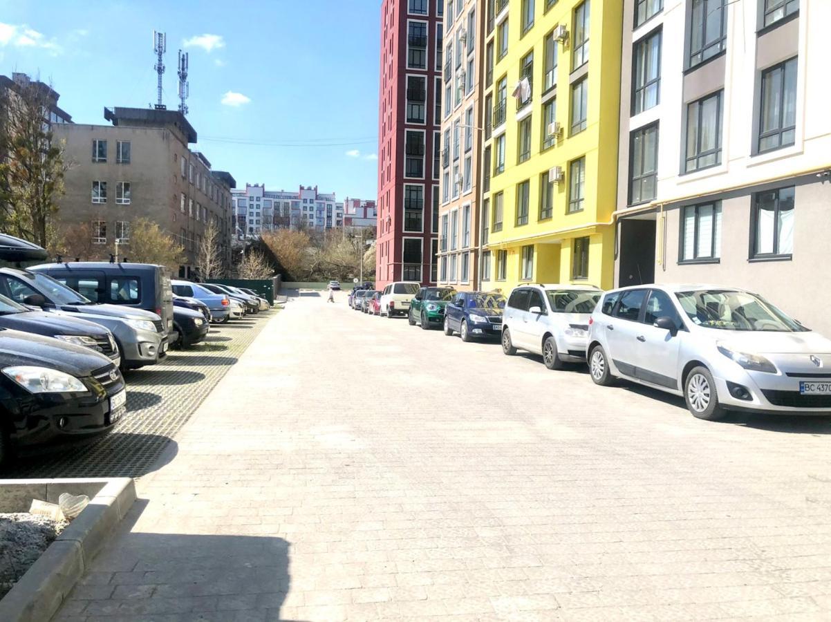 Osapart Beautiful Apartment In A Complex Semycvit Lviv Exterior photo