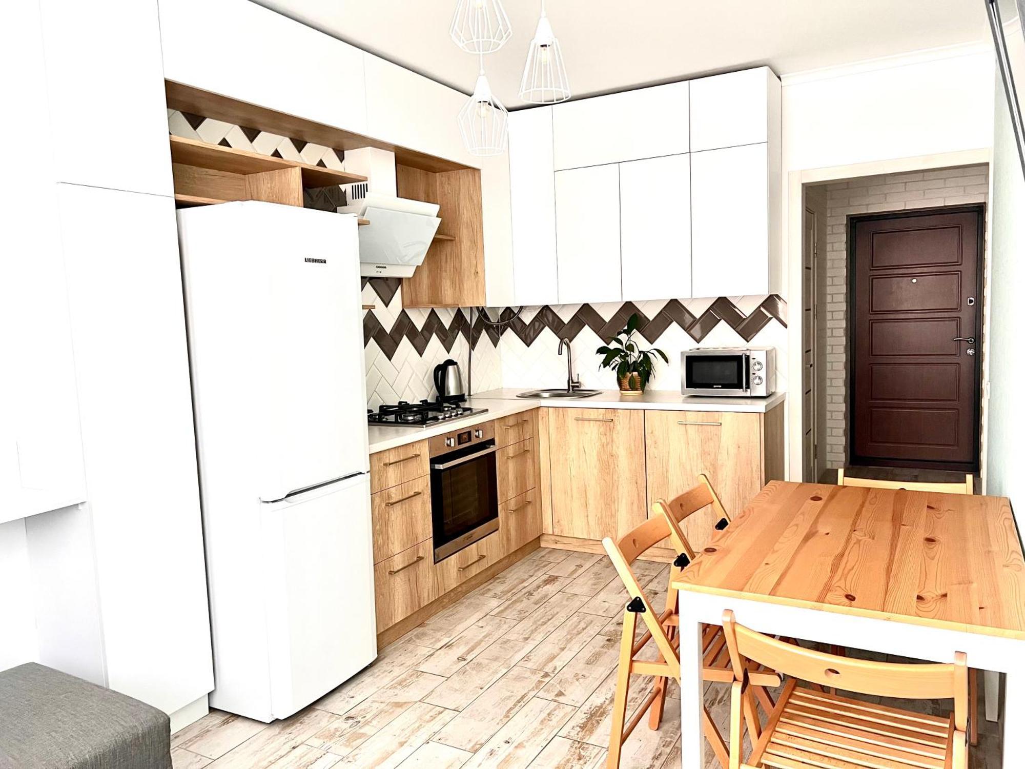 Osapart Beautiful Apartment In A Complex Semycvit Lviv Exterior photo